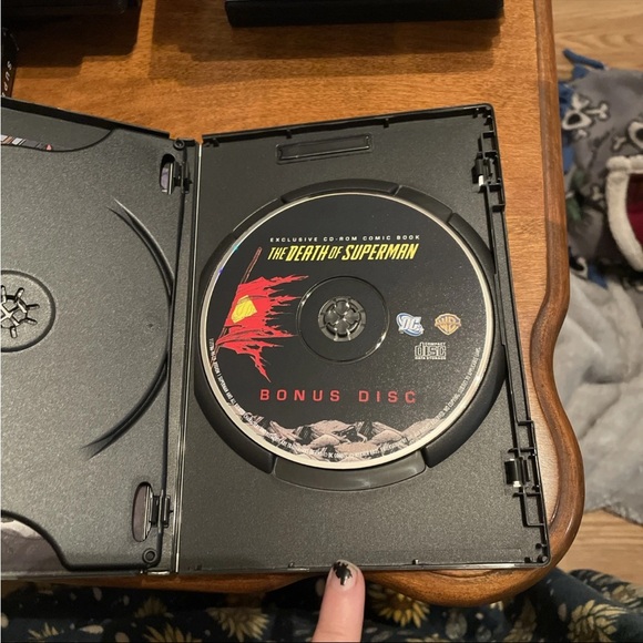 Superman Doomsday DVD - Picture 6 of 6